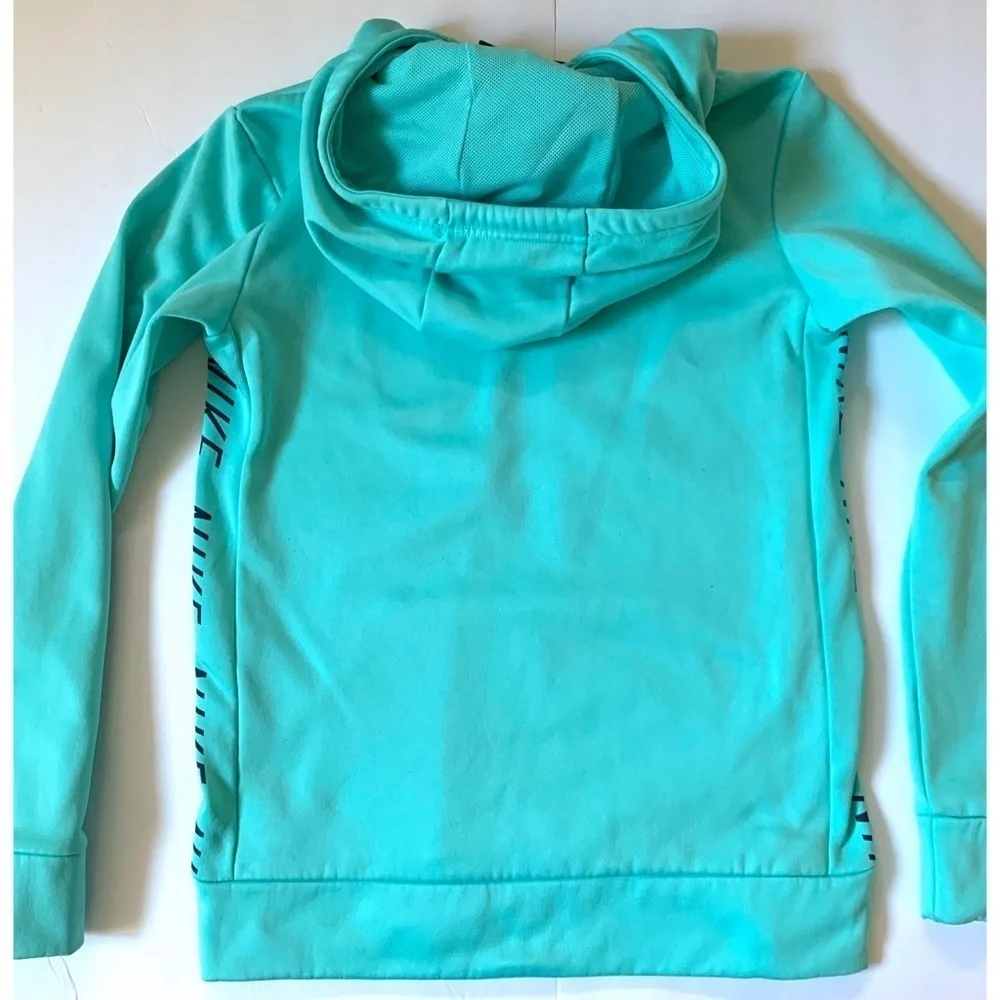 NWOT Nike Dri-Fit Hoodie Size XS